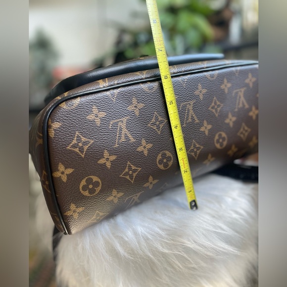LOUIS VUITTON
Monogram Macassar Josh NM Backpack - Picture 11 of 14